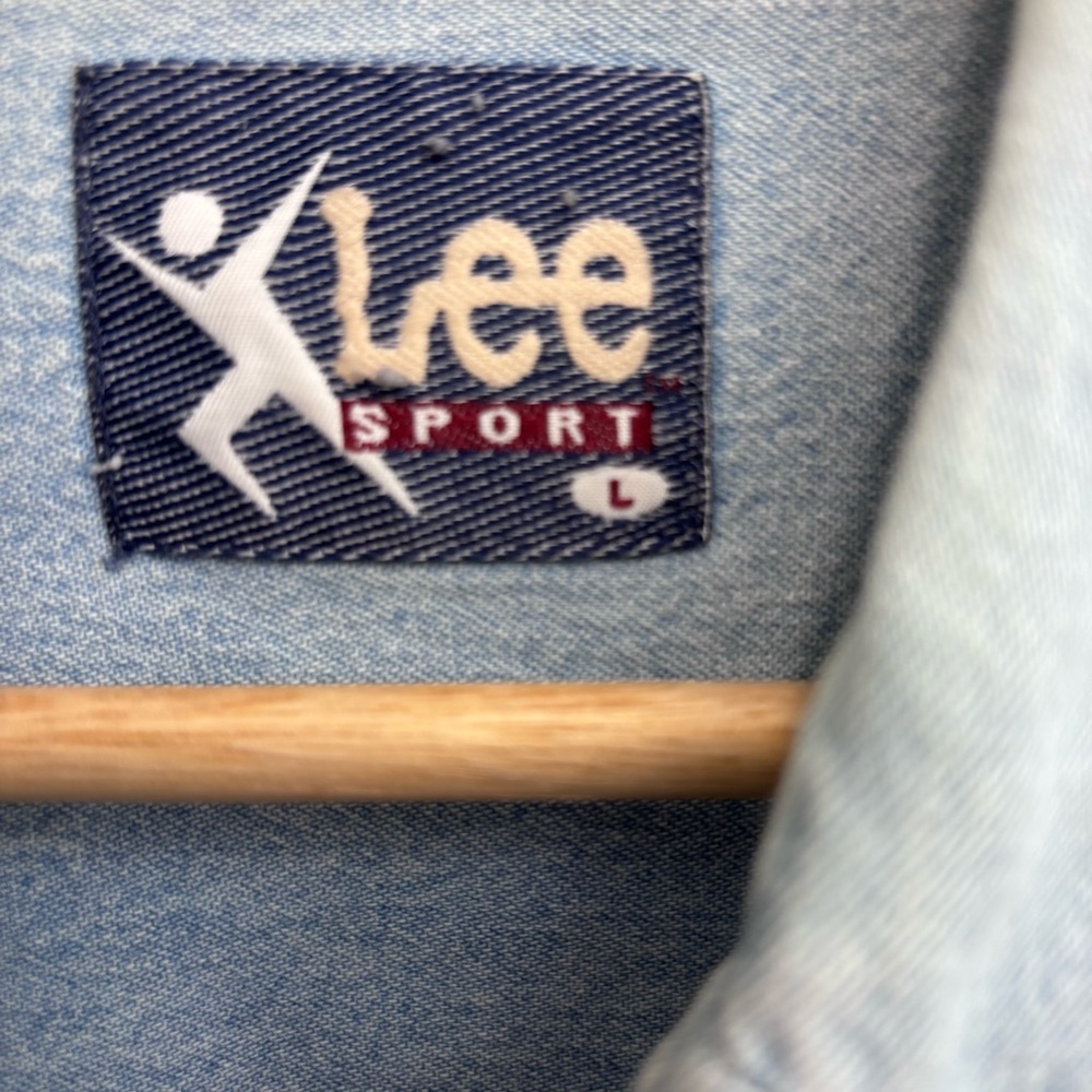 Vintage Detroit Red Wings Lee Light Blue Denim Men's Shirt Large - Picture 3 of 3